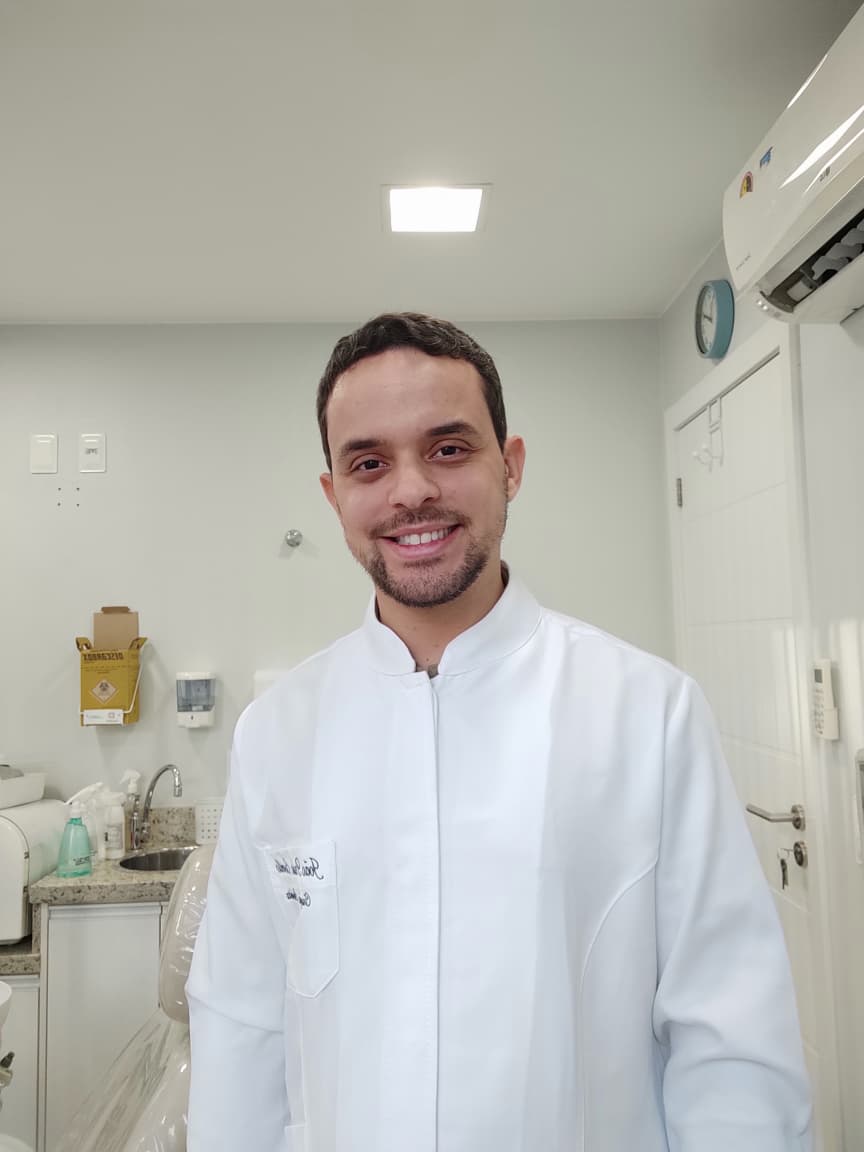Dr. João Curvello